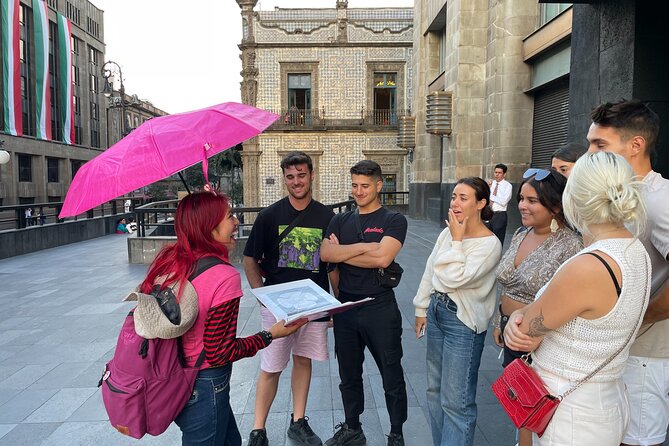 Walking Tour in Mexico City for Exploring their Cultural Heritage - How the guides change everything: names you might recognize