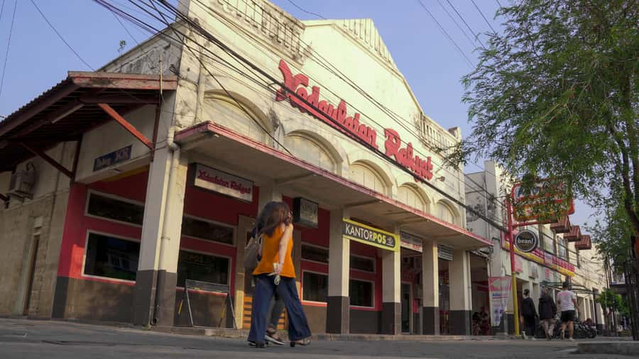 Yogyakarta : Colonial Heritage Guide Walking Tour - Should You Book This Colonial Heritage Tour?