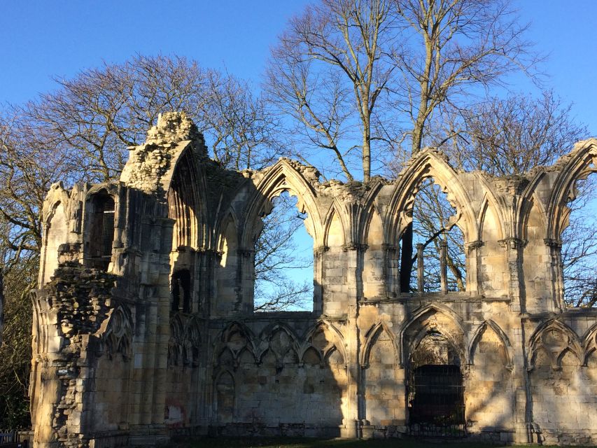 York: J&M’s City Sightseeing and History Walking Tour - Starting at Constantine and Getting Oriented by York Minster
